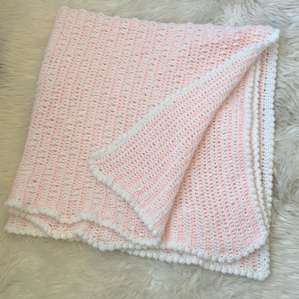Vintage 1982 Cozy Pink and White Handmade Knit Baby Blanket